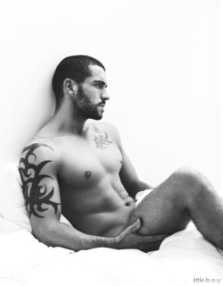 tattooedhunks:  Meet and fuck hot local guys: http://bit.ly/1iuOABz