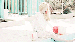 huailang: get to know me meme: female biases↳ Irene [2/10]