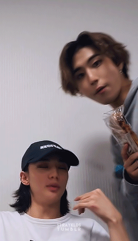 Hyunsung In Hyunjin's Insta Live (230909)