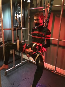 puploki:  @bondage-slave-boy 