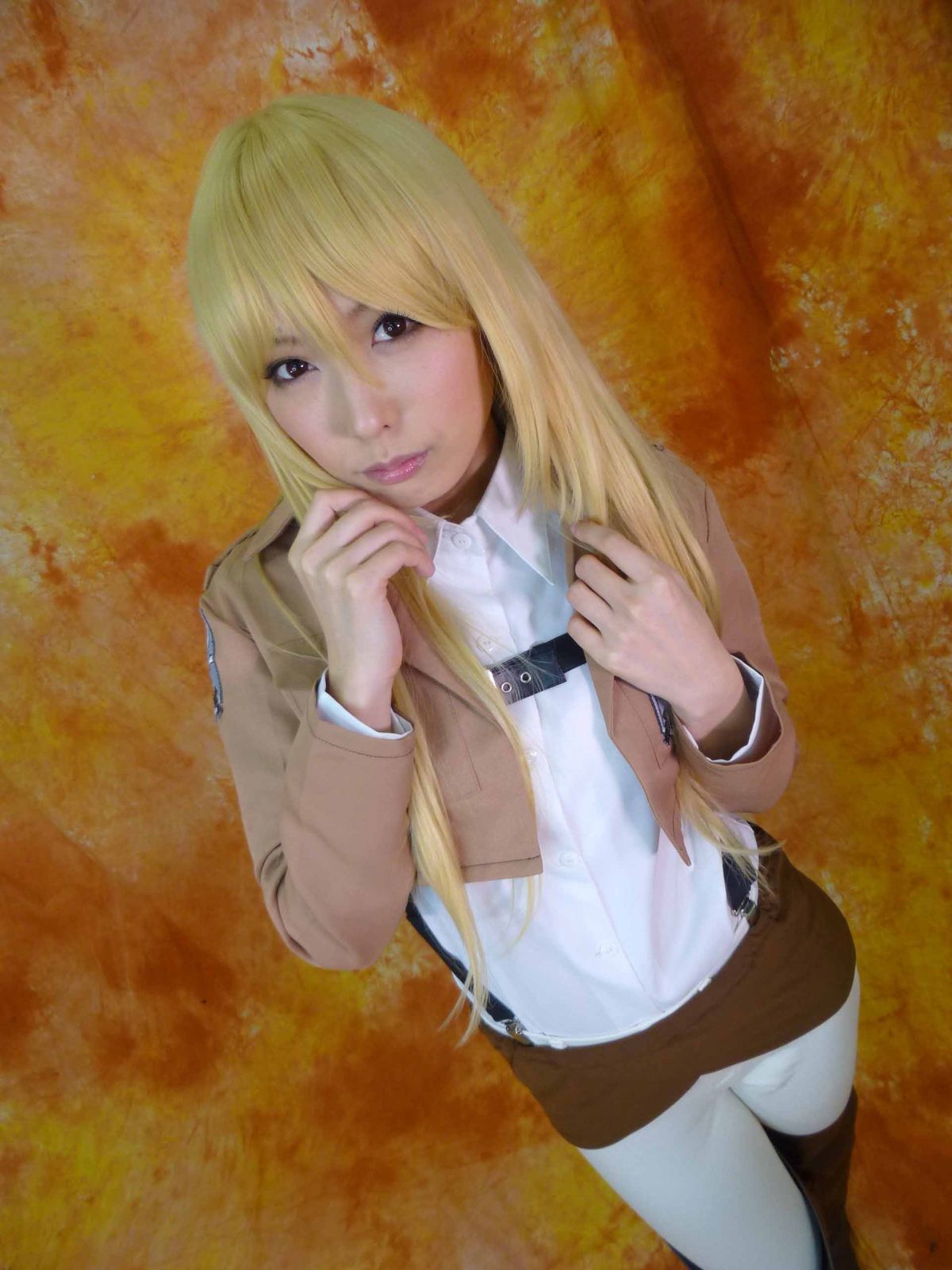 cosplaygirl:  小鳥遊屋COSPLAYERS館:ROMけっと会場での有村千佳ちゃんの写真と、新作、イベント告知