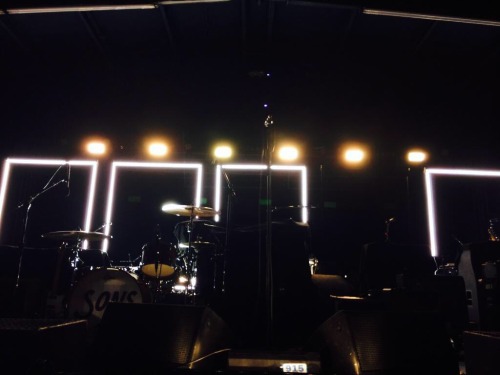 ths-hazy-head-of-minee:One month ago I was standing right in front of The 1975 screaming, singing, a