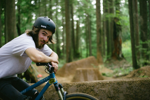 brycepiwek:  Late summer evening at the jumps with nicktingren onlymtb