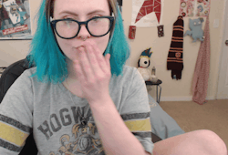 chellesilverstein:    clips4sale | Extralunchmoney|manyvids| live shows   