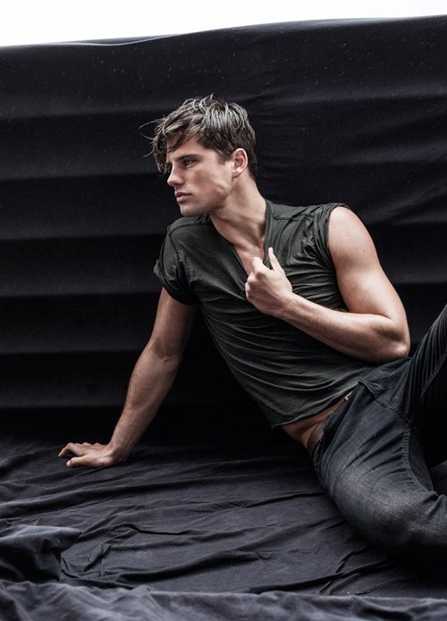 fashionwear4men:  Veit Couturier by Greg Vaughan http://mensfashionworld.tumblr.com/post/85175945124