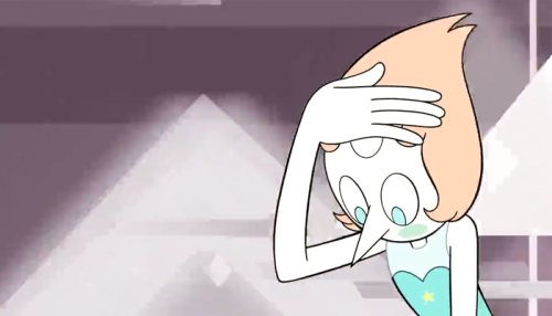 airbenderedacted:  How has no one made a compilation of all the times Pearl blushes yet?