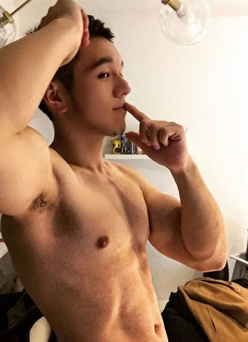 Viva!Asian hunks!