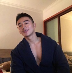 Viva!Asian hunks!