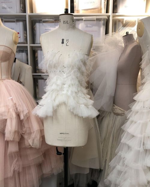 blackandroses:“Captured in the London atelier: toiles from the #McQueenSS21 collection.⁣”