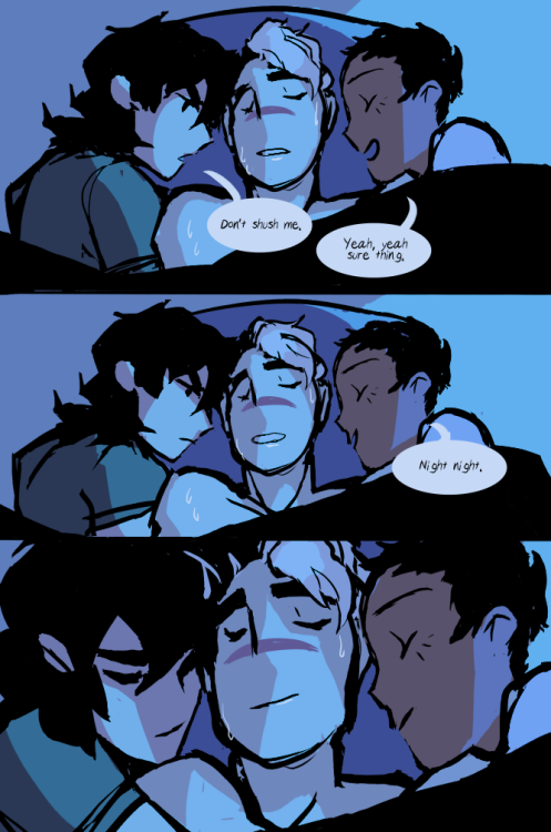 lohkaydraws:Keith doesn’t know Lance has a PhD in snuggling.