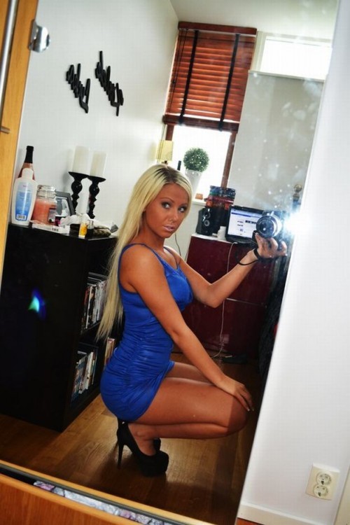 Porn college-girls-selfie:  College girls Selfies photos