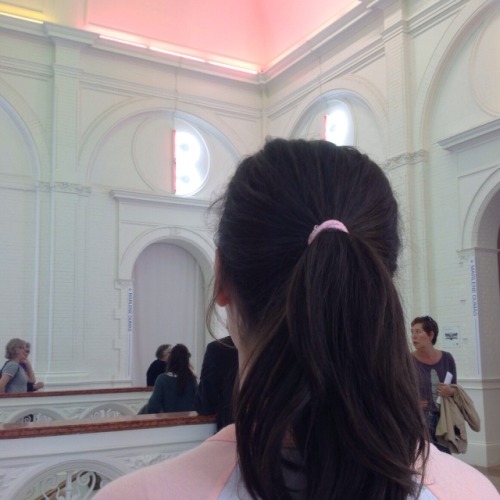 coconut-desu:The lights were being reflected by the walls :~)