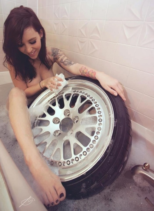 7thdm:  Inked girls   sick wheels = yupppppp porn pictures