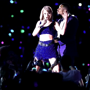 lov-eswift:  S H A K E  •  I T  •  O F F 