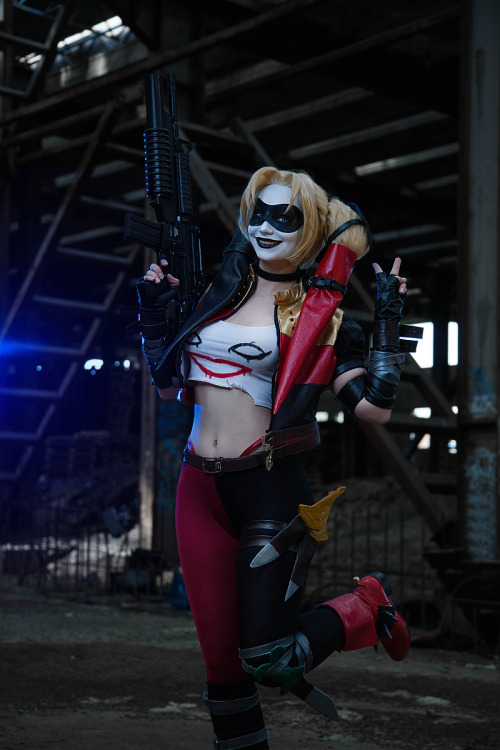 Fandom - Injustice: Gods among usCharacter - Harley QuinnCosplayer - Moonychka (moonychka.tum