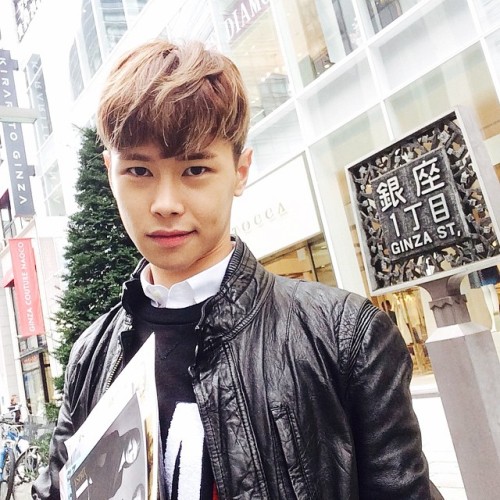 http://gaykoreandude.tumblr.com/post/103888544078