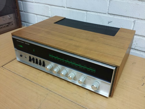 Harman Kardon 330B AM/FM Stereo Solid State Receiver, 1974