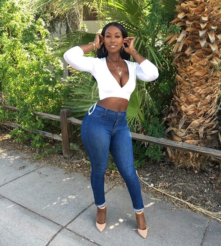 blackbeauties:  thaofficialstarr 
