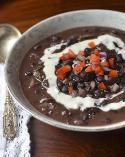 foodffs:  Mrs. Garcia’s Black Bean SoupReally
