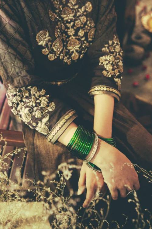 beautifulsouthasianbrides:  Photo via Dhruv Singh
