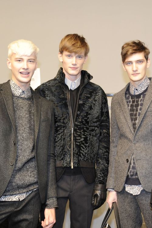rawrzuhlind:  backstage at fendi fw14 