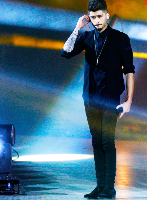  Zayn on The X Ffactor Italy. (x) 