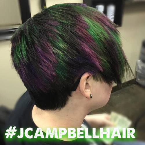 Fun with lime green, deep purple, and a cool black. I had quite a bit of fun with this color placeme