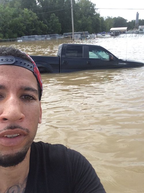 thechanelmuse:  fairylightsandstardust:  fairylightsandstardust:  onlyblackgirl:  thechanelmuse:  attndotcom:   These are the photos of the Louisiana flood the media hasn’t shown you.  The situation is devastating.   It’s been raining every damn