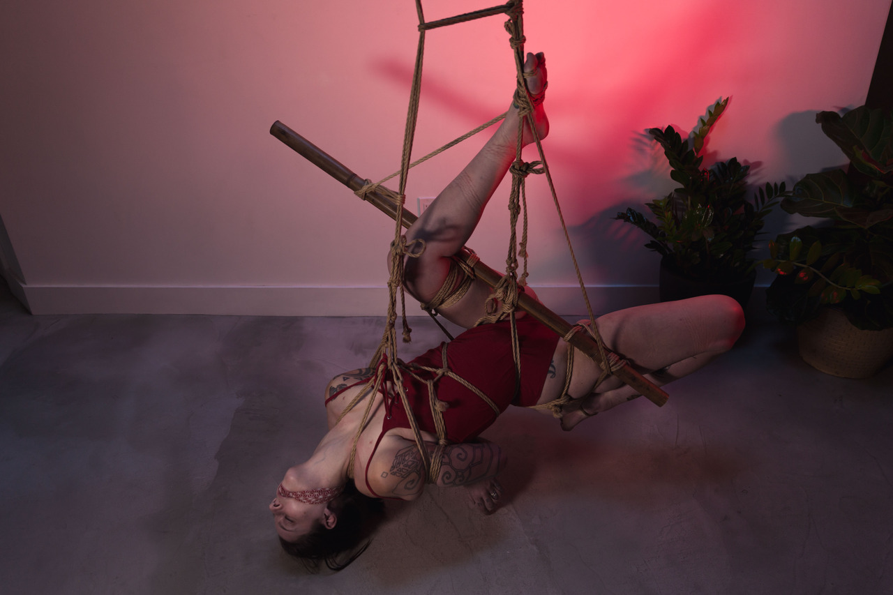 camdamage: processing, experimenting, pushing: start to finish  rope photo by KissMeDeadlyDoll