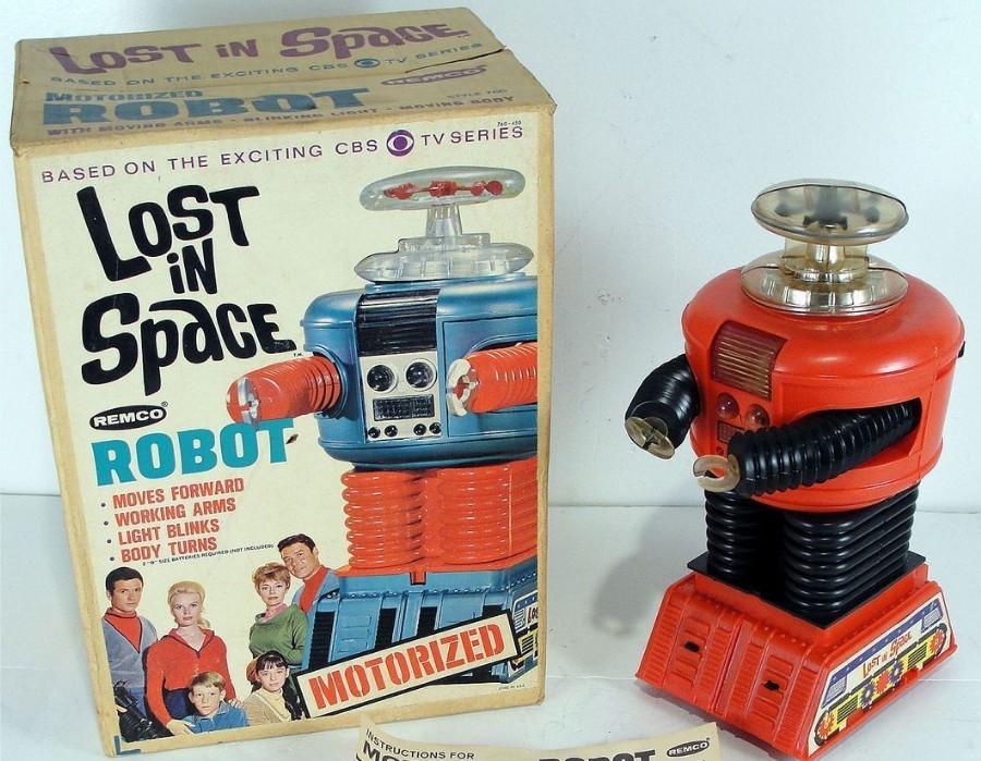 VINTAGE TOY ARCHIVE — REMCO: 1966 Lost In Space Motorized Robot 