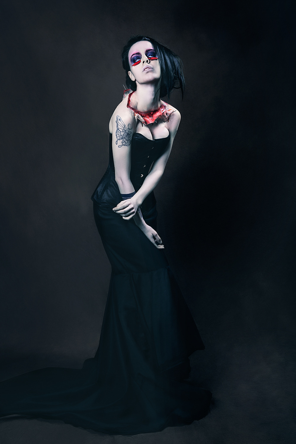 manuelbravi:  +++Ph/pp: Manuel Bravi+Mua/fx: La Kyra+Model: Tanya Girardi+the set: