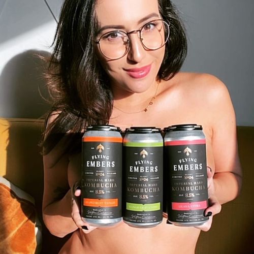 I’m gonna have a VERY good week! Thanks for the new flavors @flyingembersbrew, I love you so much! Y’all this company makes the best fucking drinks, I’m completely obsessed. This isn’t even an ad, I just love them so much and they’re so delicious!