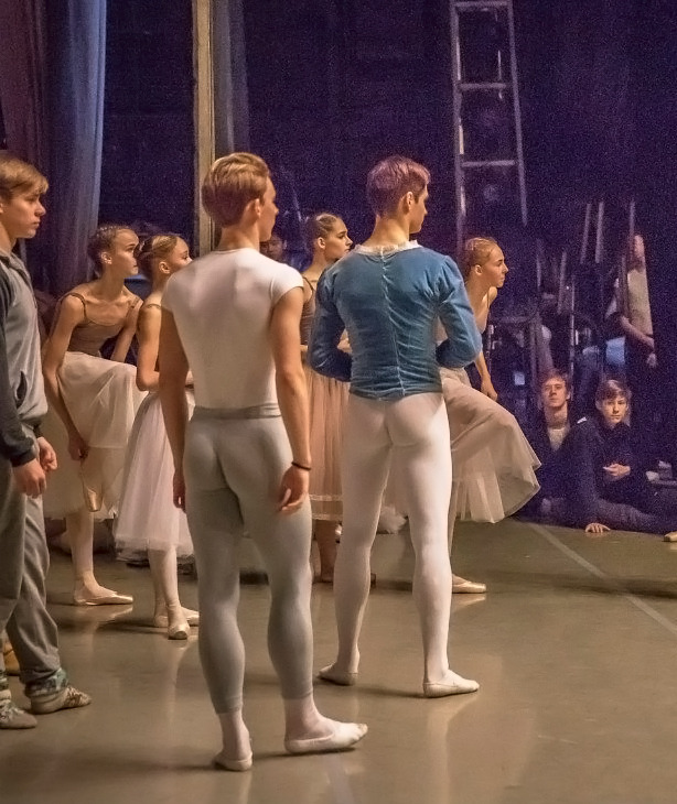 vkonst80:      Vaganova Ballet Academy   