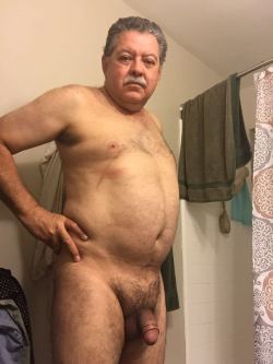 oldispassion:  mydaddyporn:  The most beautiful daddies in the world in just one place, visit HERE  Lovely 