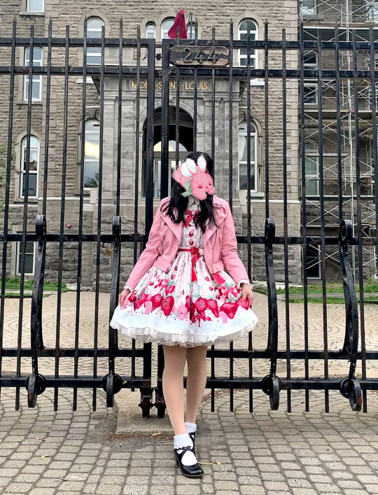 Fruit Salads: Really simple coord with Little Bunny Strawberry...