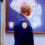 fyeahbrooklyn99:Brooklyn Nine-Nine Meme: [1/8] Characters ↳ Captain Ray Holt