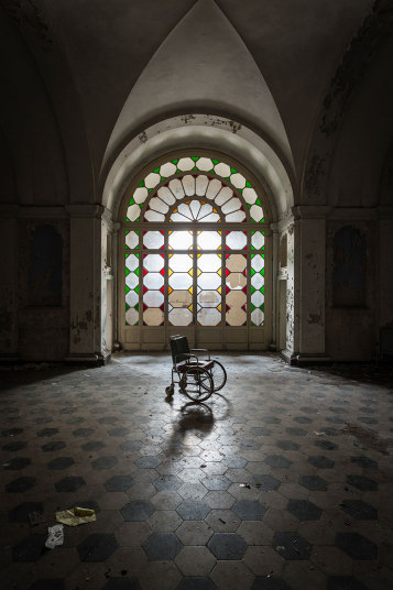 nevver:   The jails are full and the madhouses closed 