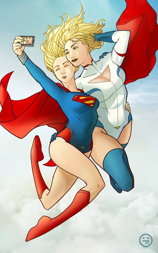 seether23:  Powergirl: Superselfie 