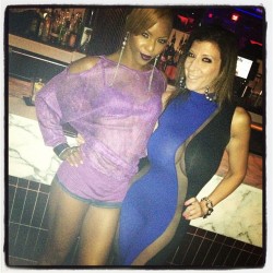 sarajayxxx:  @freakdivamarie &amp; I at #LIV last night. It’s not the same w/o paper snow …❄