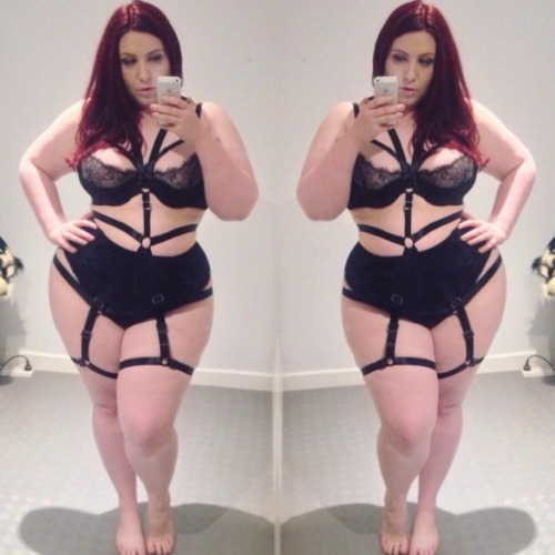 vomitus-creeper:  thechelseasmilex:  More pictures wearing my amazing TealeCoco Lucifer harness   &a
