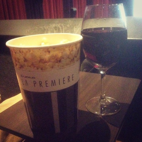 A Sunday night treat. #needit #relax #guardiansofthegalaxy #lapremiere #movies