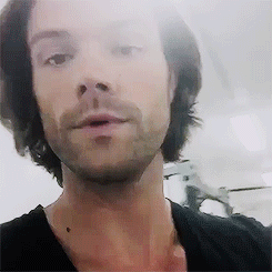hallowedbecastiel:  Jared live on Facebook.