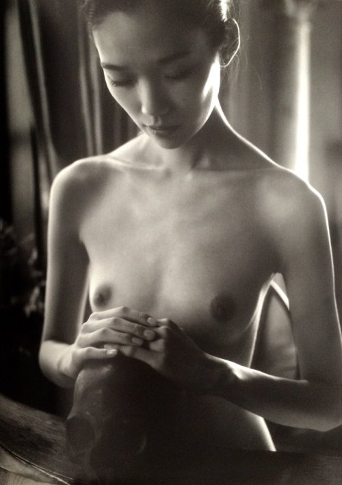 lesthetique-sexuelle:  explorer l'art de la sexualité 