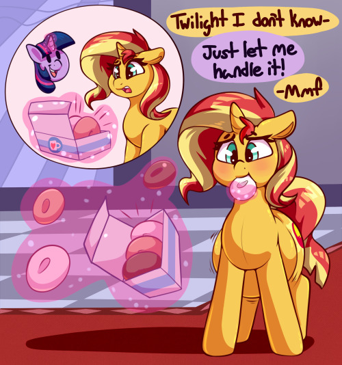 Shimmy Gain Drive Pt.2Looks like Twilight is more than eager to help Sunset feel what it&rsquo;s