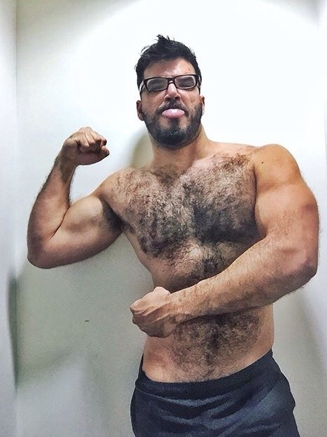 Follow my two hairy men blogs:http://sambrcln.tumblr.comhttp://hairysex.tumblr.com
