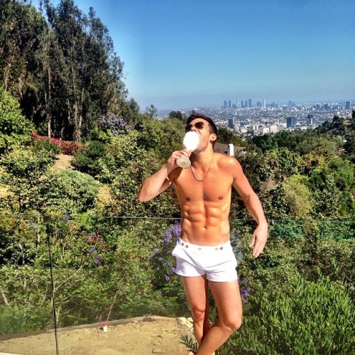 hornyrhonddalad:  Taylor Frey