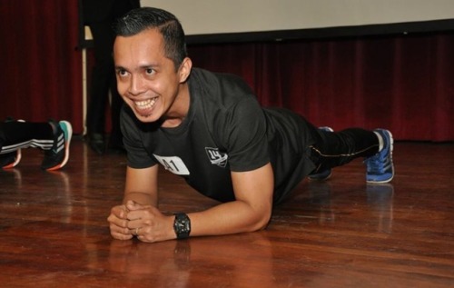 hafizkakirim: Ada siapa kenal eddy keje kpm ni? Hihi pic bogel dia ada. Reblog utk tgk.