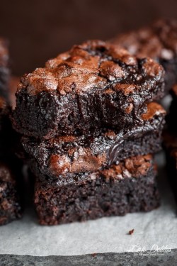 fullcravings:  Best Fudgy Cocoa Brownies