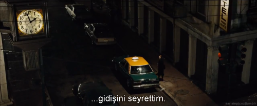 çekip gitmelerin sevdaya dahil mi?vaz mı geçtin? yoksa kaçtın mı?kaçmak da bir bakıma benden vazgeçmektibilemedin.