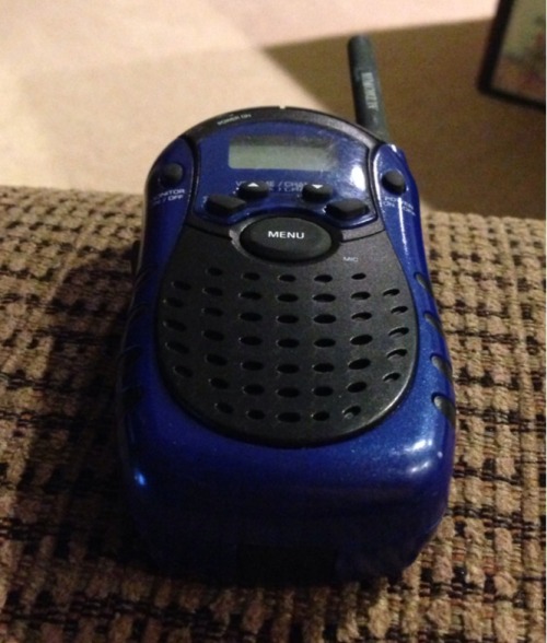 skychasingdreamer:  skychasingdreamer:  I have been using this walkie talkie for the last hour to wh